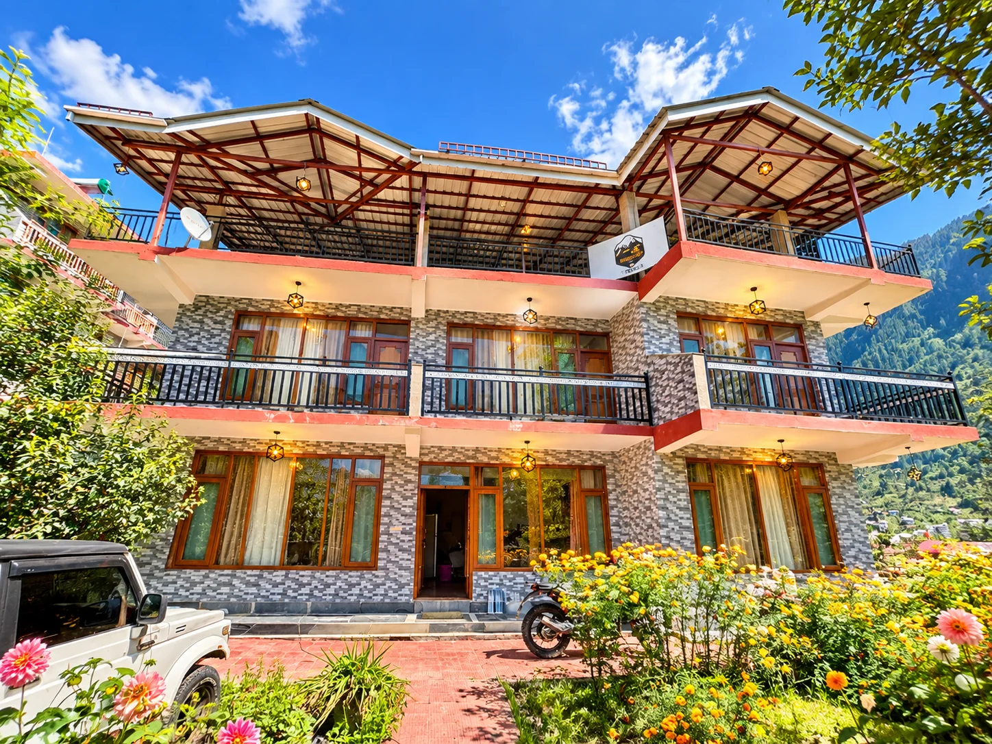 Jackhill Front View
